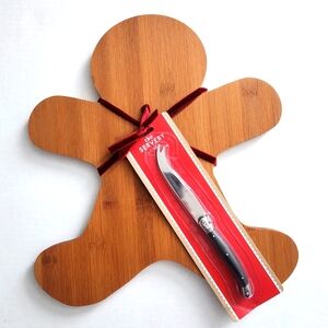 Gingerbread Cheese Board With Knife Bamboo Charcuterie Board 16" x 14" NEW
